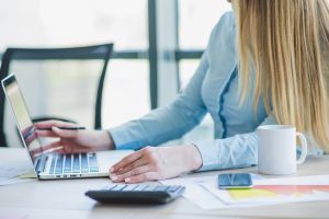 De ce să externalizezi salarizarea și administrarea personalului? 2147626579
