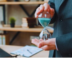 De ce este time managementul esențial pentru productivitatea angajaților De ce este time managementul esențial pentru productivitatea angajaților